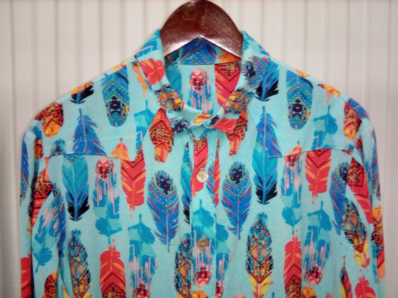FT HV Bamboo Long Sleeve Feather Print
